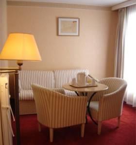 Auteuil Tour Eiffel 4* Paris