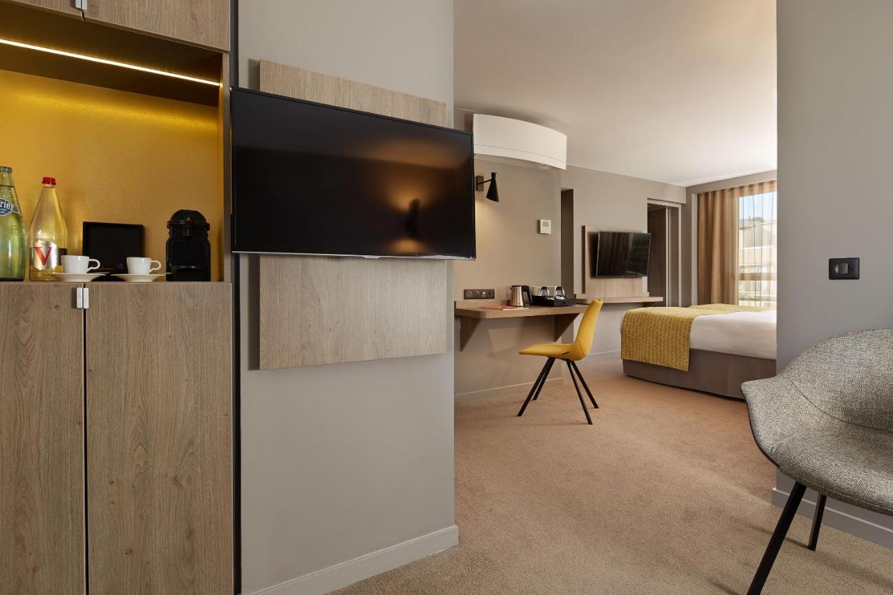 Auteuil Tour Eiffel 4* Parigi
