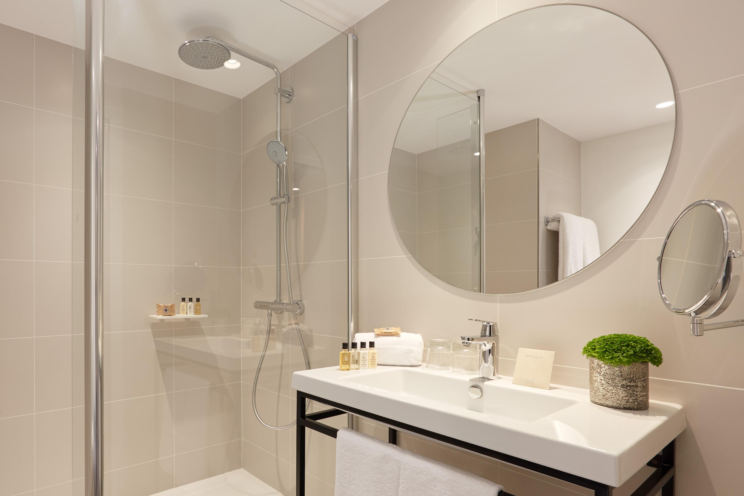 Auteuil Tour Eiffel Paris