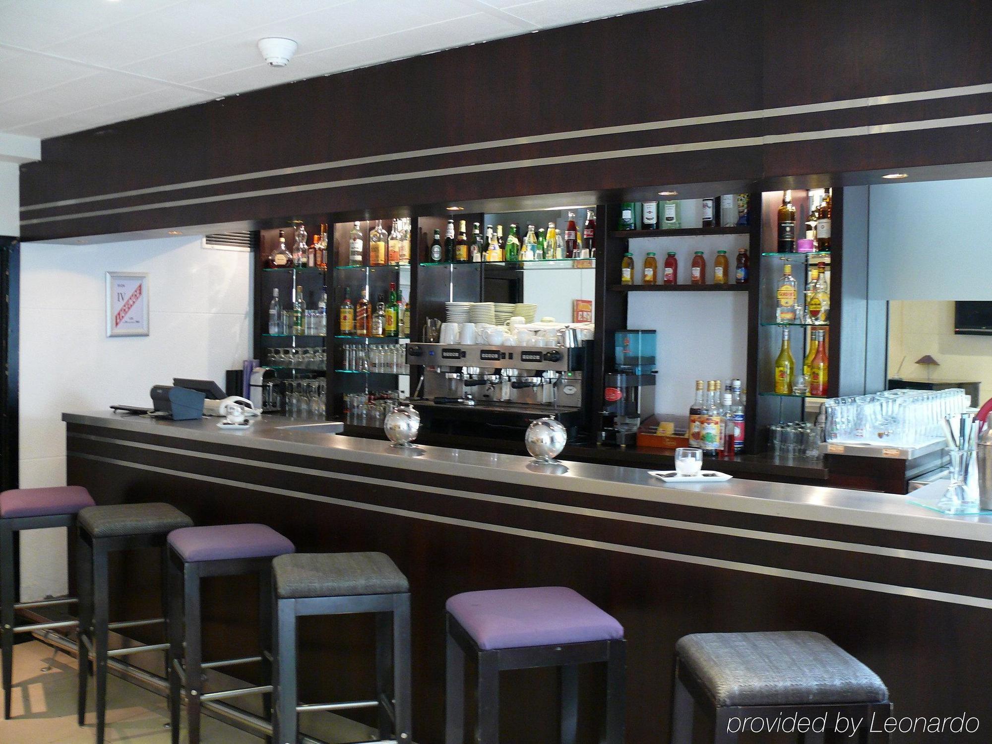 Hotel Auteuil Tour Eiffel Paris