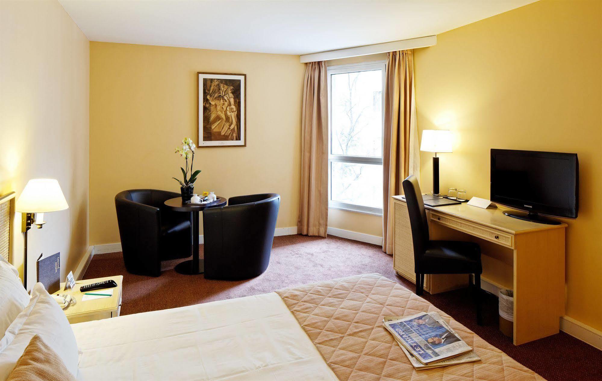 Auteuil Tour Eiffel Hotel Parigi